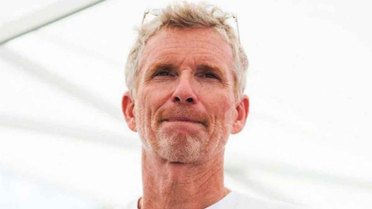 Koh-Lanta 2021 : Denis Brogniart brille par son absence sa maladie cachée