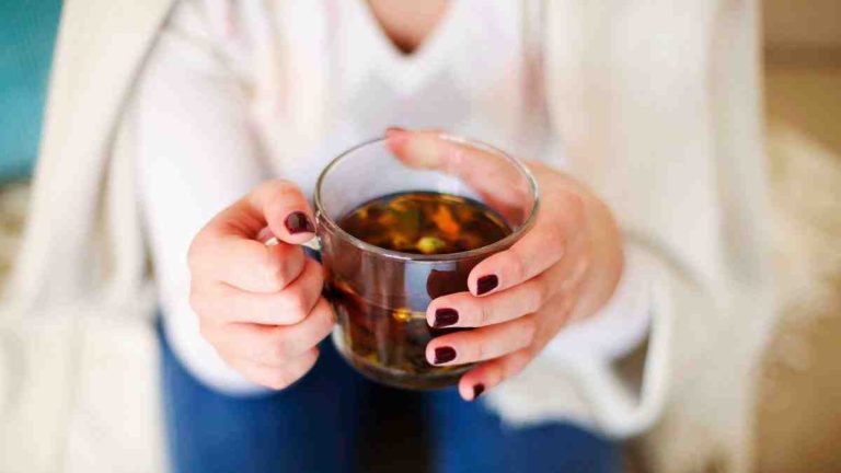 Comment le thé aide à perdre du poids