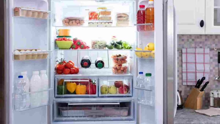 Comment se débarrasser des mauvaises odeurs dans le réfrigérateur